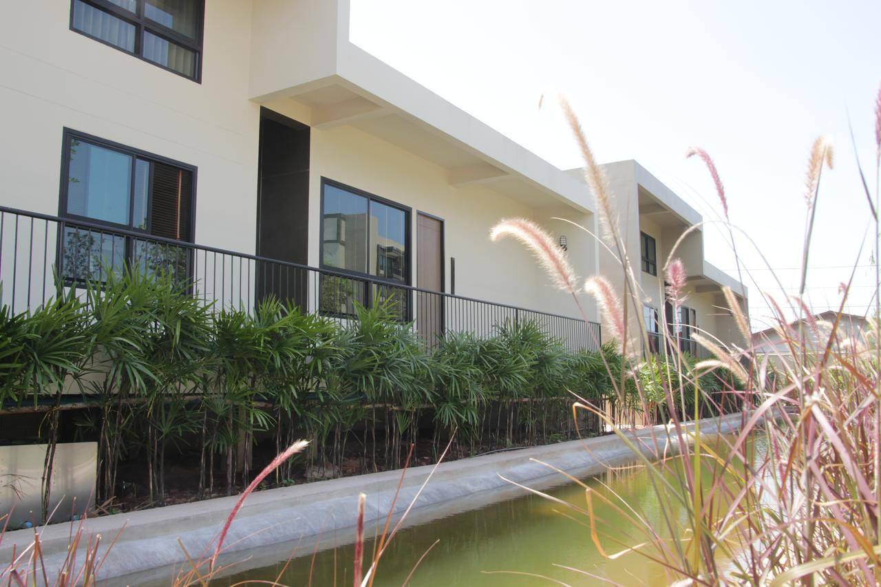 The Residence Thepkanjana Ban Khlong Krathum Baen Exteriér fotografie